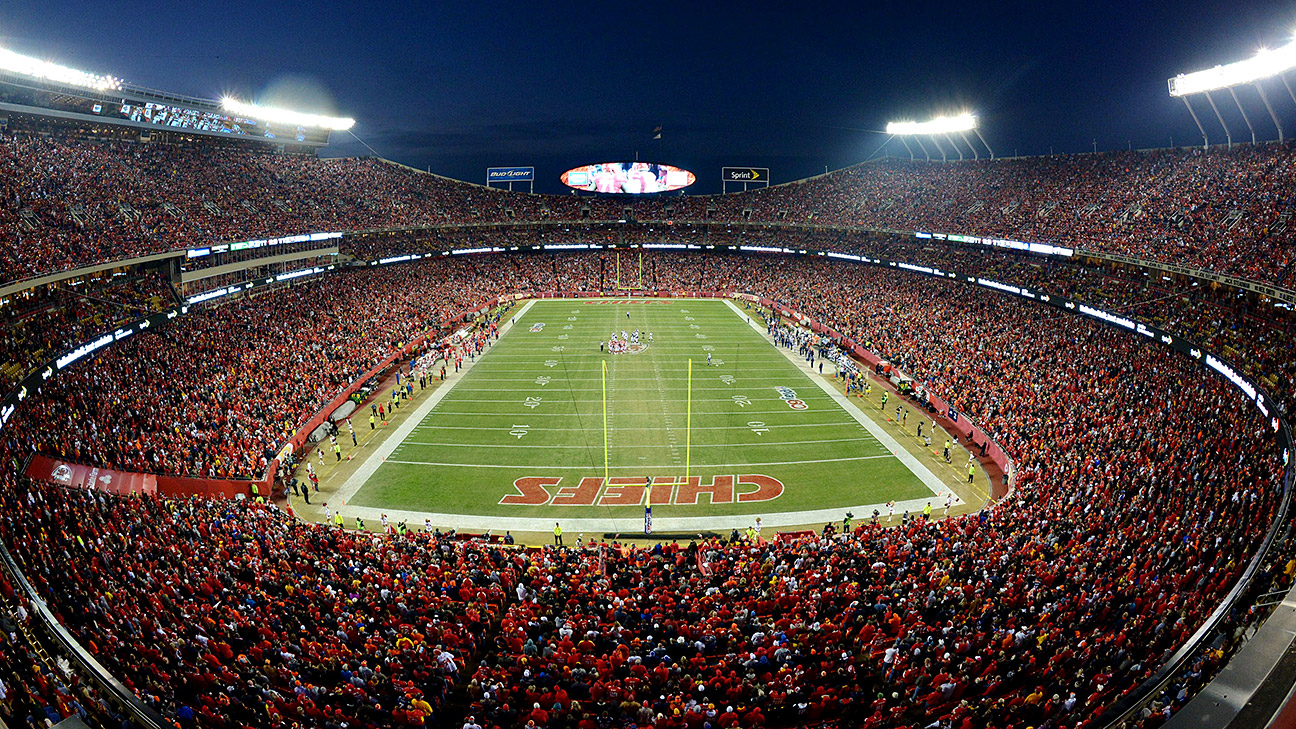 Dec 1, 2013; Kansas City, MO, USA; General view of the Arrowhead Stadium before the NFL game between the Denver Broncos and the Kansas City Chiefs. Mandatory Credit: Kirby Lee-USA TODAY Sports